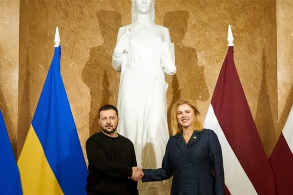 silina-letonyanin-ukraynaya-verecegi-toplam-destek-200-milyon-avroyu-asacak-h5Z5kOpf.jpg